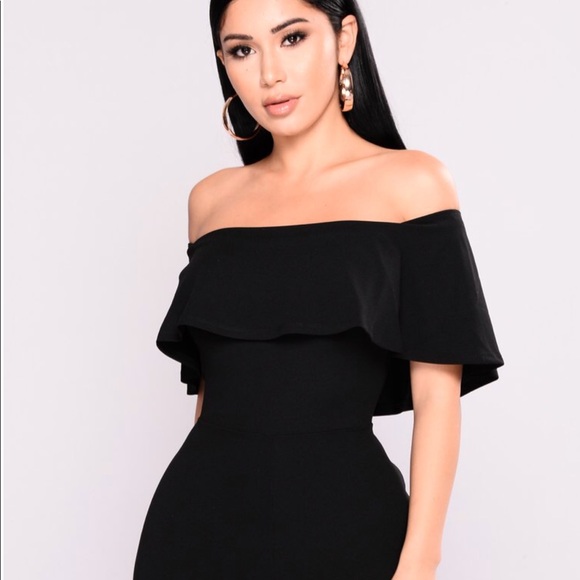 fashion nova black off the shoulder jumpsuit